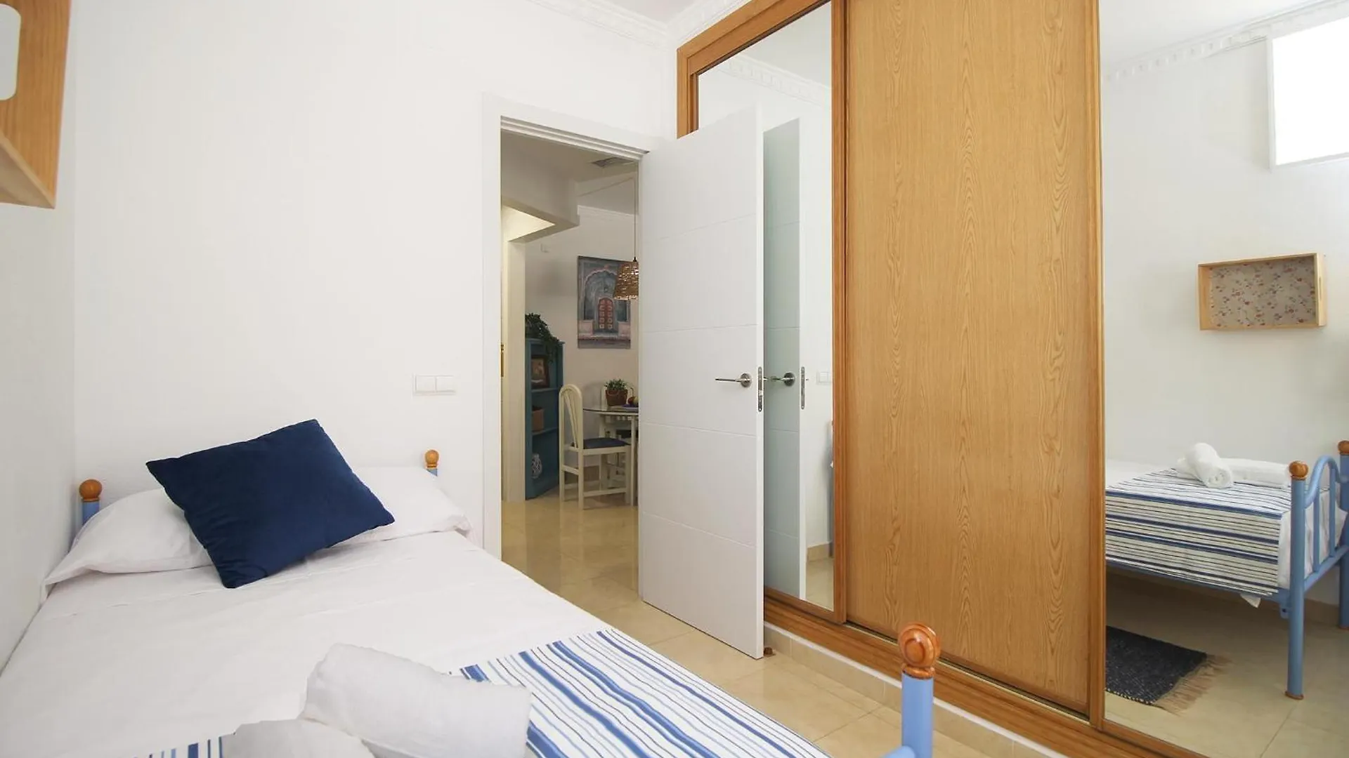 Playa Linda Family By Del Parque Flats Apartman Vélez-Málaga 0*,  Spanyolország
